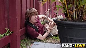 Richelle Ryan Hosts Chris and Ethan in Backyard Hardcore