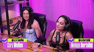 stepsiblings decide to get naked for each other in this taboo scene.