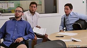 S Guys Gay Sex And Young 18+ Boy Woods Pantsless Friday