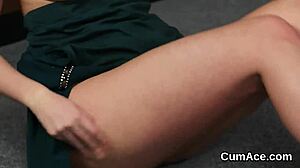 Stuck stepmom begs for big cock advantage