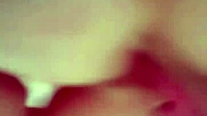 I experience soumise anal with toys and dildo leading to intense squirting