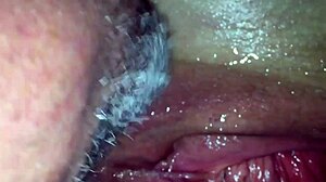 Squirting mature amateur in homemade high definition video