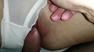 coño perfecto gets big cock in amateur home video 😍