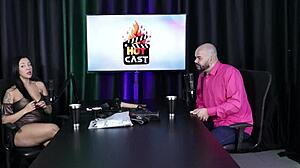 Nem Toda Mulher Faz Squirting E Toda Vez Que O Amigo Ia Transar A Mulher Gozava E Ia Embora - Paulo Avelar Tiv Models Sheer Red