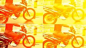 Madrastra Desesperada Pide La Polla De Su Hijastro En La Mañana