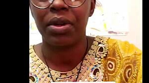 Hey! What do men mess up in bed with ebony milfs?