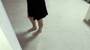 Petite Teen Seduced Clothing Courier In Doggystyle Creampie Session