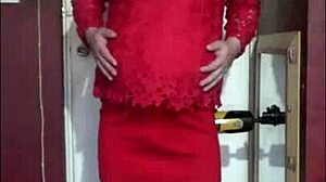 shy amateur returns for homemade masturbation session