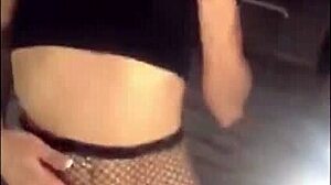 Sexy Babe Sucks Big Dick And Gives Handjob For Cum In Mouth