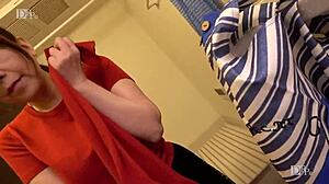 出演 宮前幸恵 家政婦を裸エプロンにさせて悪戯放題！ 1