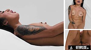 up close avery black orgasms with toys in full scene