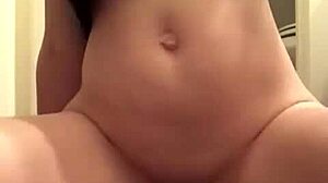 Cutie masturbates solo with dirty talk for daddy