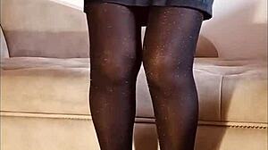 Amateur Pees in Shiny Pantyhose on Toilet in Heels