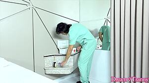 Masseur Tempts Tranny Emanuelly Polly with Oral and Dildo