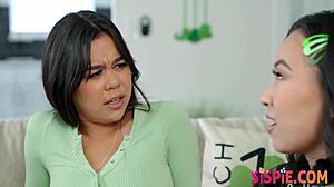 मैं ब्रियाना आर्सन और किमी किम्स की पेटाइट 18+ गांड का विरोध नहीं कर सकता