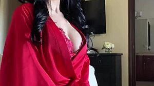 Teen Brunette Fingers Pussy to Orgasm