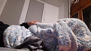 We set up fuck-room in cold apartment to warm up - girls orgasm