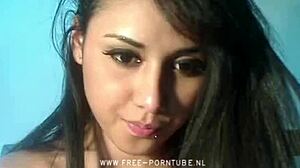 Watch cute brunette masturbating on webcam, teasing seductively.