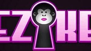 Amirah Adara and Mia Evans in Lesbian Cunilingus