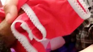 Entrene a Mi Bella Joven de Colegio para Masturbarme la Verga Cada Que Llego del Trabajo - Ya Sabe Que Es Hora de Hacerle la Chaqueta y No Dice Nada Morras de Escuela