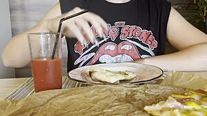 We ended our tinder date with casual hotel sex