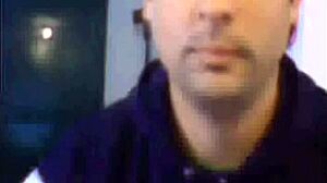 Argentinian guy from Cordoba shares webcam show.