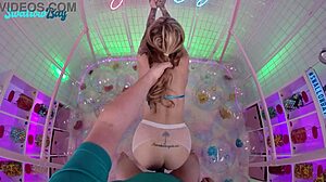 Is Lysagna Del Rey's Swing Fuck Sloppy?