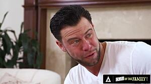 i asked my stepbrother to fuck me live 😅