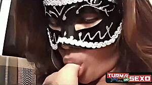 I am a married latina milf who enjoys oral fun with frotinha