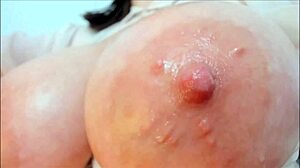 Big tits caught my eye, can't look away!