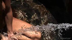 Melisa reaches orgasm masturbating her shaved pussy in mexico