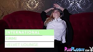 Emmi Velvet Poses in Lingerie, So Sexy!