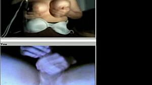 Teen chats on sexy webcam