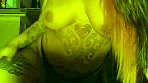 Latina Milf Masturbates to Squirting Orgasm