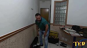 ब्राजीलियन ऑर्गी में अरब विजिटर संग क्या होता है?