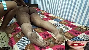 Hot Indian Nurse Gives Handjob In Outdoor Massage Parlour!