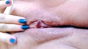 Teen enjoys relaxing webcam massage session