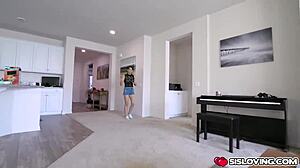 Horny Stepsister Wants To Give Her Stepbro A Deepthroat Blowjob!