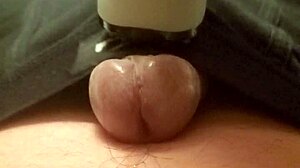 Detailed Gay Handjob Massage Leading To Semen Flowing Like Rain