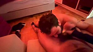 homem barbudo chupa 41 paus - 24� 25� e 26� mamadas - v�deo completo no red