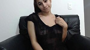 stupid bitch, why delete the colombian squirting?