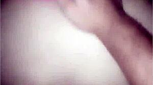 My Best Friend's Mom Shows Off Her Ass!