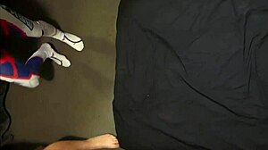 Does Tiny D Va Moan On Thick Cock?