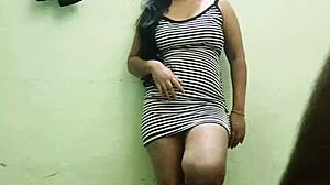 देसी गर्लफ्रेंड ब्वायफ्रेंड होटल सेक्स mms viral सेक्स video