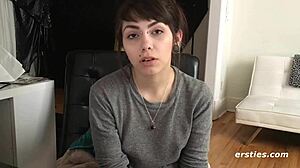 All natural Sloan works her hairy pussy with eager fingers