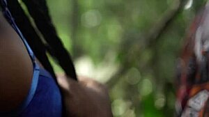 Je Narrive Pas A La Pénétrer Avec Ma Grosse Bite