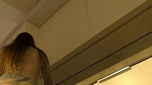 Fitness model with tight pussy arrives for yoga shooting, but it turns into a handjob with the fake director.