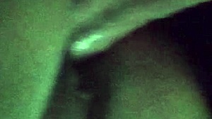 grabé al macho de mi hijastro penetrándome la panocha antes de que llegue mi esposo