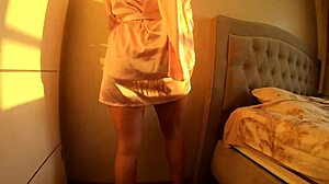 wife's pussy roughly destroyed by huge bull cock