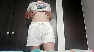 Argentinian engineer babe fingers pussy outdoors